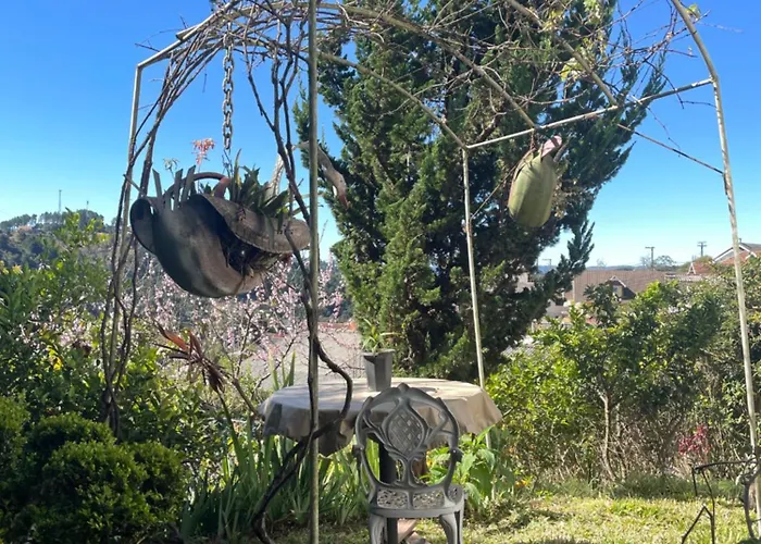 Helena\'S Guest House